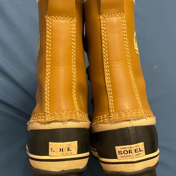 Sorel Yoot Pac Youth Tan Waterproof Snow Boots - Picture 6 of 10